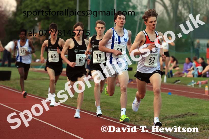The 1500 metres, 2025 NEGP No. 1, Monkton Stadium, Jarrow. Photo: David T. Hewitson/Sports for All Pics